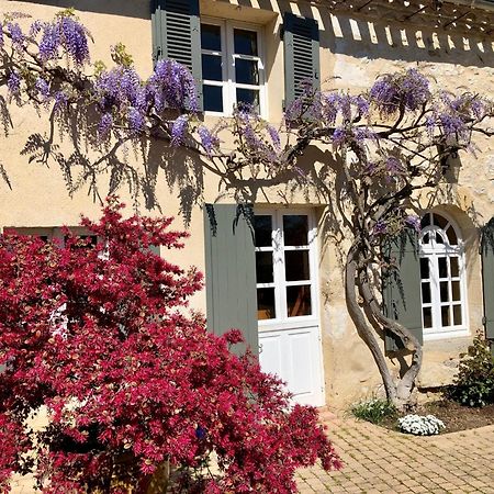 Domaine Des Monges Acomodação com café da manhã Saint-Seurin-de-Prats Exterior foto